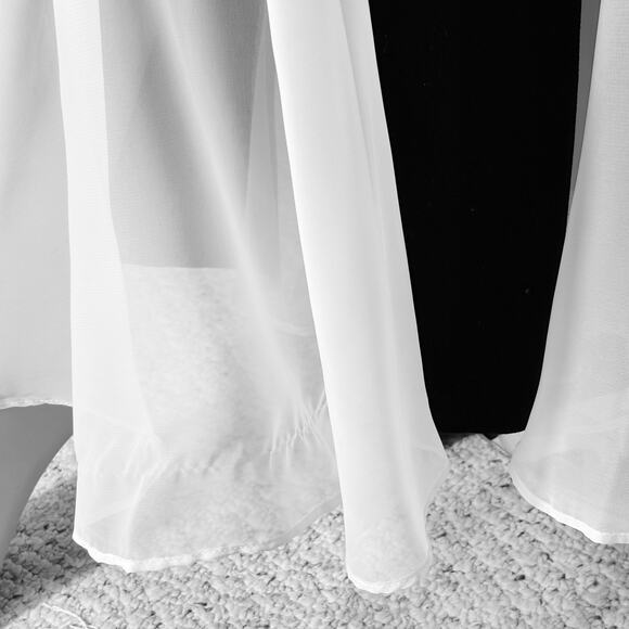 Vintage 90s Black & White Velvet Chiffon Vampy Goth Cruella Y2K Formal Gown | 8 - Picture 5 of 8